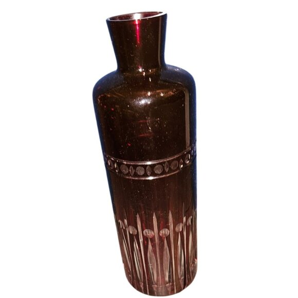 Vintage Cut to Clear Bohemian Vase Ruby Red Glass 10 Inches Tall - Picture 5 of 7